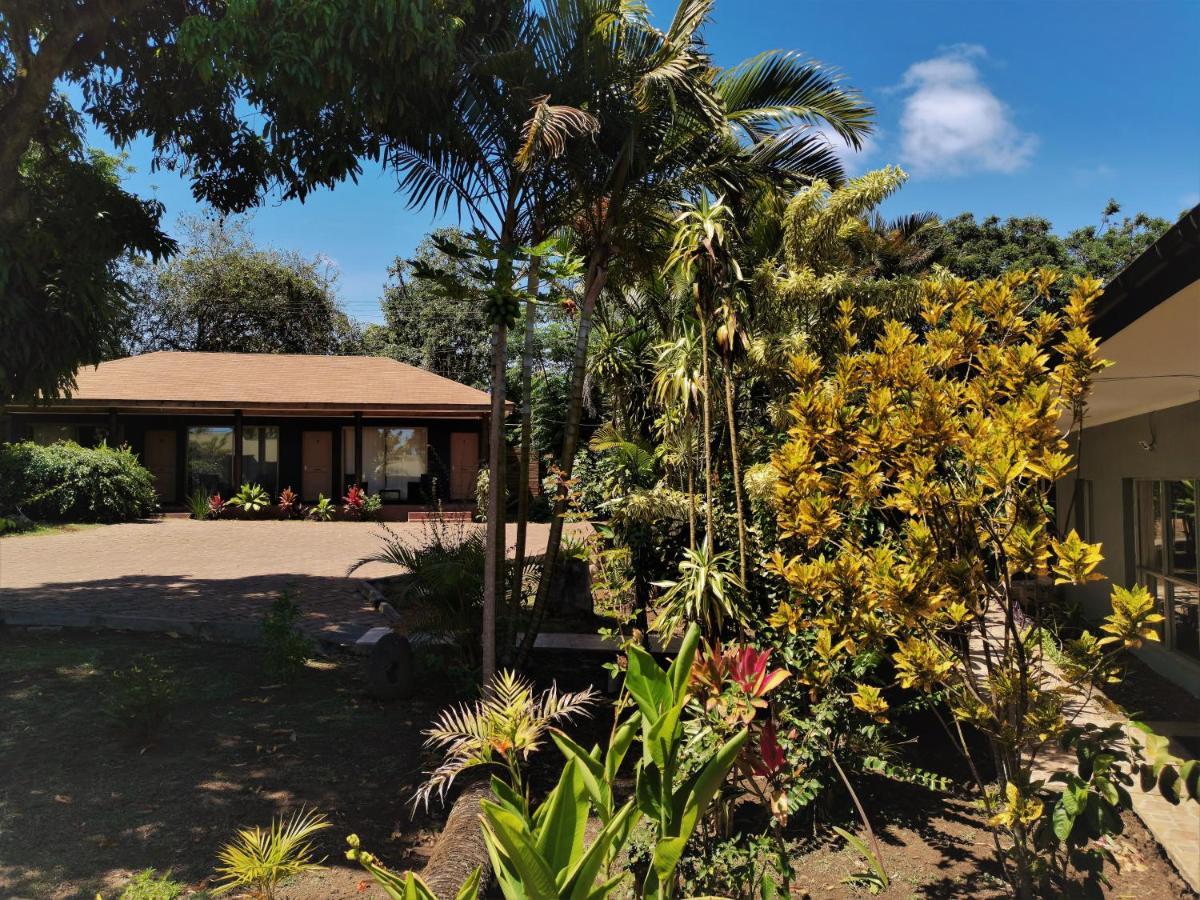 Te Ariki - Adults Only Hotel Hanga Roa Bagian luar foto