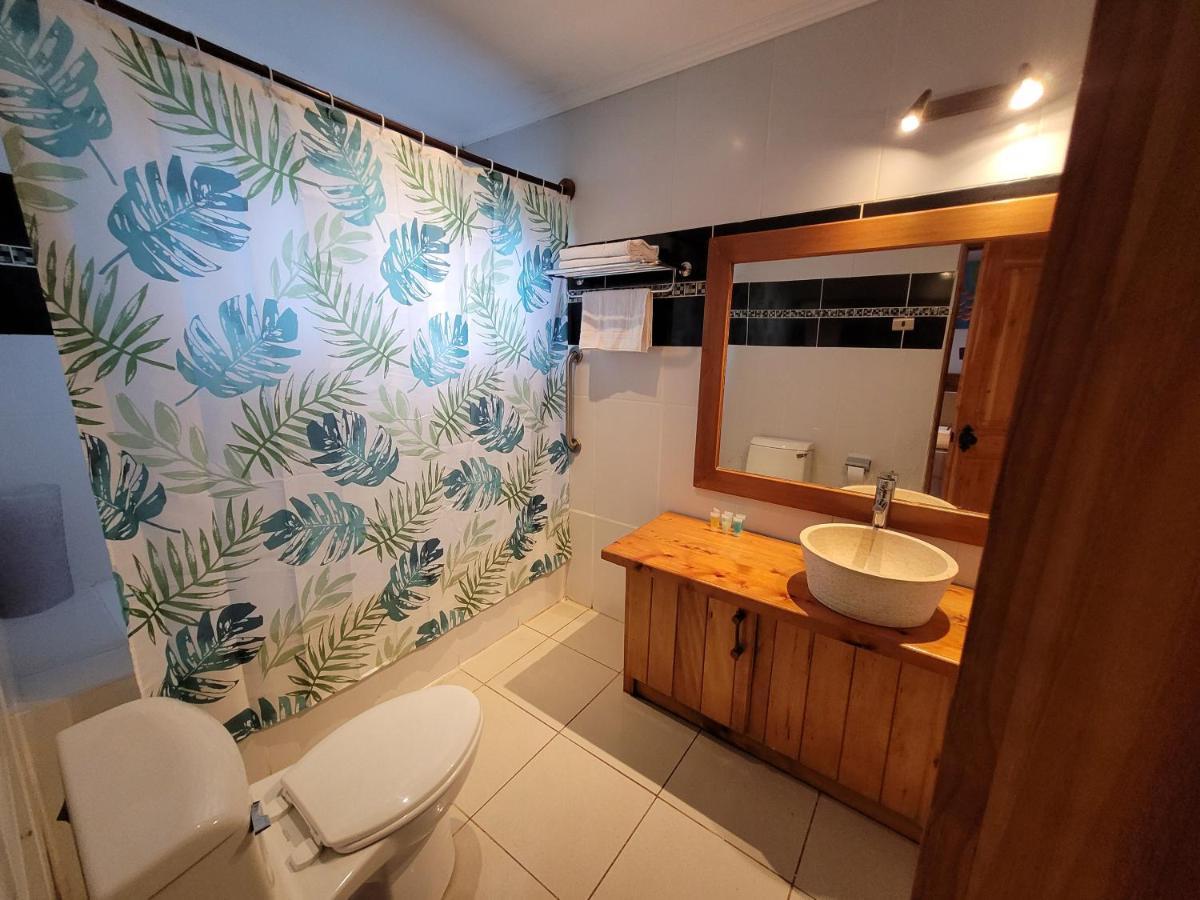 Te Ariki - Adults Only Hotel Hanga Roa Bagian luar foto