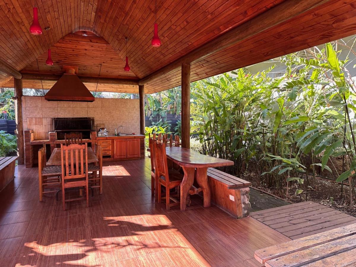 Te Ariki - Adults Only Hotel Hanga Roa Bagian luar foto